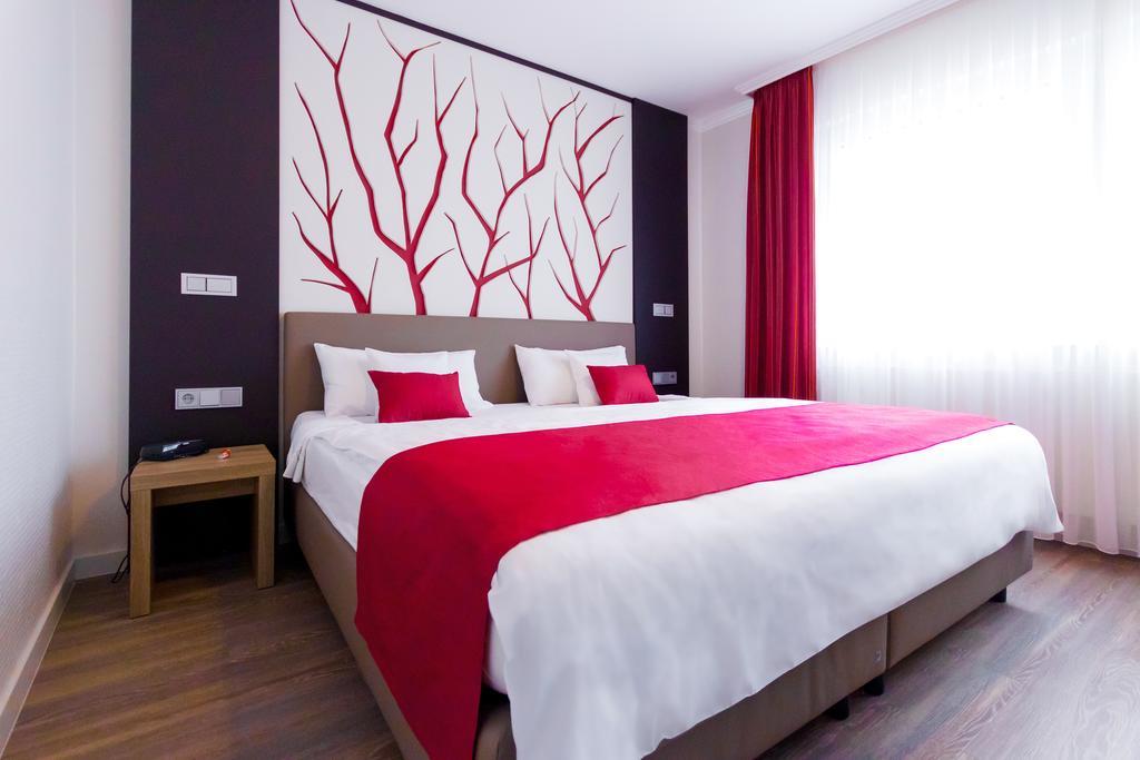 Ferienwohnung Burgblick Bullay Zewnętrze zdjęcie